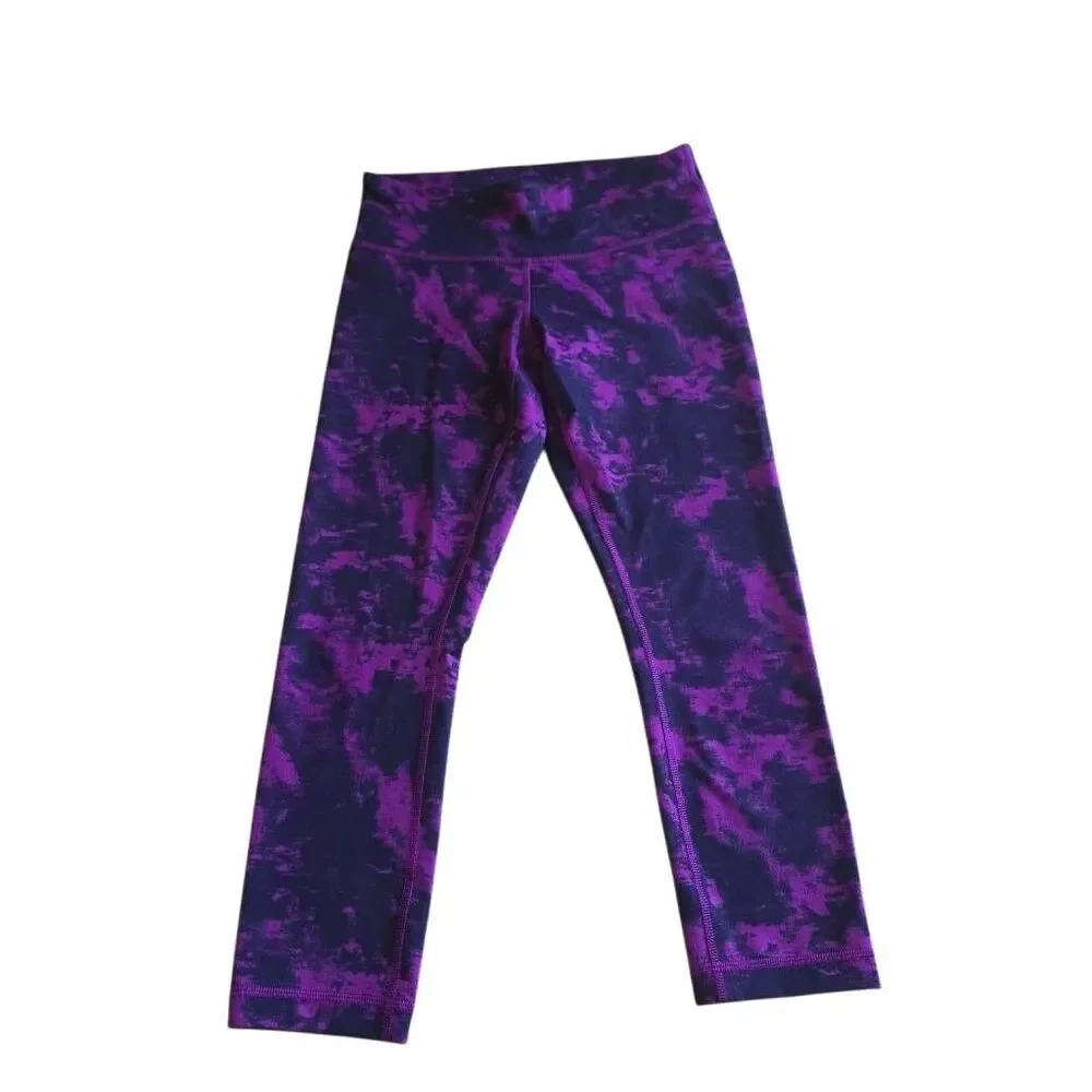 Lululemon womens Sz 4 purple tie dye crop leggings